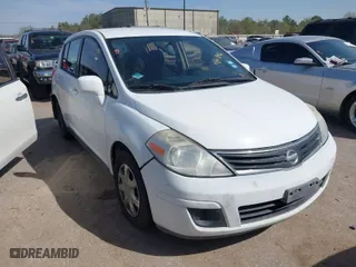2010 Nissan Versa 1.8 S with VIN 3N1BC1CP6AL353154, listed as a IAAI auction lot 41841842 with NaN miles. Bid and sale history available at carsss.com. Image 1.