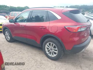 2022 Ford Escape SE with VIN 1FMCU9G6XNUA04939, listed as a IAAI auction lot 42531335 with 45,129 mi miles and . Bid and sale history available at DreamBid. Image 3.