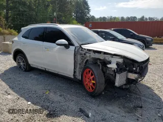 2020 Porsche Cayenne z VIN WP1AA2AY3LDA00359, wystawiony jako Copart lot #53337515 z przebiegiem Nie podano mil oraz Szkody całkowita. Historia ofert i sprzedaży dostępna na DreamBid. Obrazek 4.