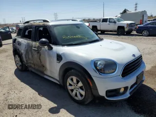 2017 MINI Countryman Cooper with VIN WMZYS7C30H3E06658, listed as a Copart auction lot 49873575 with 91,221 mi miles and Clean title. Bid and sale history available at DreamBid. Image 4.