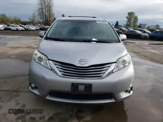 2017 Toyota Sienna XLE with VIN 5TDDZ3DC4HS168570, listed as a Copart auction lot 50559855 with 73,351 mi miles and Salvage title. Bid and sale history available at DreamBid. Image 5.