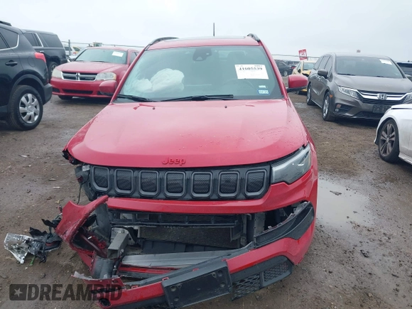2022 Jeep Compass High Altitude with VIN 3C4NJDCB1NT213153, listed as a IAAI auction lot 41605539 with 36,519 mi miles and . Bid and sale history available at DreamBid. Image 13.