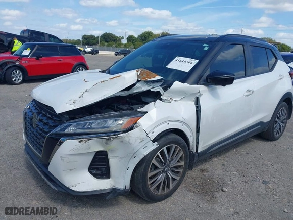2021 Nissan Kicks SR with VIN 3N1CP5DV1ML474465, listed as a IAAI auction lot 41646306 with 36,518 mi miles. Bid and sale history available at carsss.com. Image 6.