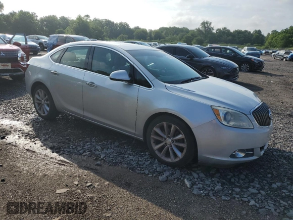 2012 Buick Verano z VIN 1G4PP5SK4C4174927, wystawiony jako Copart lot #63293075 z przebiegiem 221 985 mil mil oraz Szkoda całkowita • Salvage title. Historia ofert i sprzedaży dostępna na DreamBid. Obrazek 4.