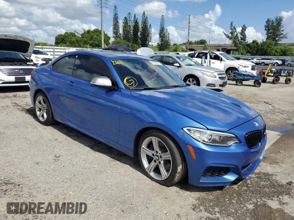 2016 BMW 2 Series M235i with VIN WBA1J7C55GV359470, listed as a Copart auction lot 62556943 with 155,755 mi miles. Bid and sale history available at carsss.com. Image 4.
