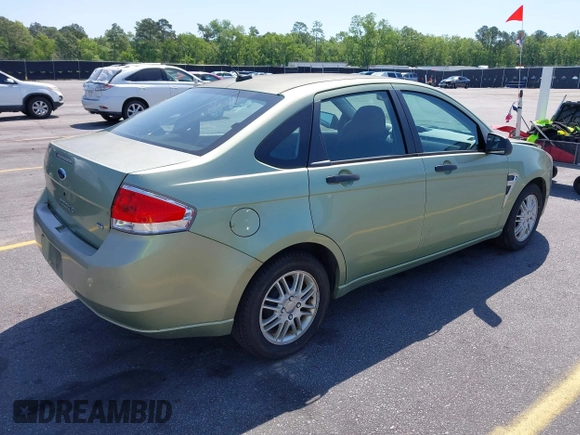 2008 Ford Focus SE with VIN 1FAHP35N98W252459, listed as a IAAI auction lot 42020107 with 173,210 mi miles. Bid and sale history available at carsss.com. Image 4.