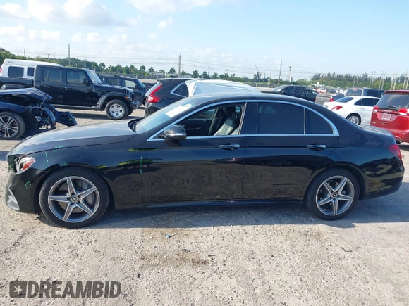2018 Mercedes-Benz E 300 with VIN WDDZF4JB5JA380872, listed as a IAAI auction lot 42048785 with 94,574 mi miles and . Bid and sale history available at DreamBid. Image 14.