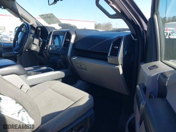 2018 Ford F-150 XL with VIN 1FTEX1EB9JFE69233, listed as a IAAI auction lot 41289248 with 167,102 mi miles. Bid and sale history available at carsss.com. Image 5.