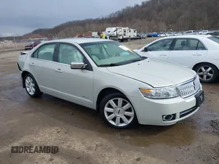 2007 Lincoln MKZ with VIN 3LNHM26T97R631517, listed as a IAAI auction lot 41813657 with 57,725 mi miles and . Bid and sale history available at carsss.com. Image 1.