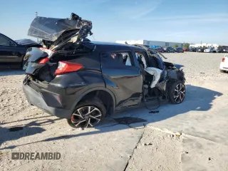 2019 Toyota C-HR XLE z VIN NMTKHMBX4KR078685, wystawiony jako Copart lot #49944845 z przebiegiem Nie podano mil oraz Nie do naprawy • Non repairable. Historia ofert i sprzedaży dostępna na DreamBid. Obrazek 3.
