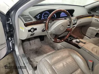 2013 Mercedes-Benz S 550 with VIN WDDNG9EB7DA512568, listed as a IAAI auction lot 42843877 with 128,764 mi miles and . Bid and sale history available at DreamBid. Image 9.