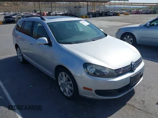 2013 Volkswagen Jetta TDI w/Sunroof & Nav с VIN 3VWPL7AJ8DM646134, выставлен на аукционе IAAI как лот 42570017 с пробегом 110 023 миль миль и . История ставок и продаж доступна на DreamBid. Изображение 1.