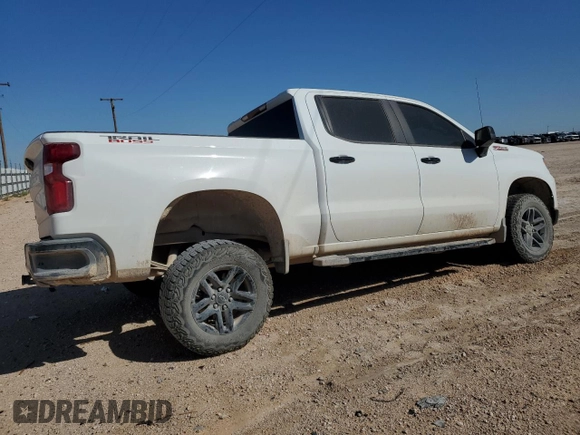 2023 Chevrolet Silverado 1500 LT Trail Boss with VIN 3GCUDFED2PG338896, listed as a Copart auction lot 72895014 with 39,444 mi miles and Salvage Title. Bid and sale history available at DreamBid. Image 3.