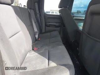 2011 GMC Sierra 1500 SLE with VIN 1GTR2VE31BZ308200, listed as a IAAI auction lot 41901331 with 184,008 mi miles and . Bid and sale history available at DreamBid. Image 8.