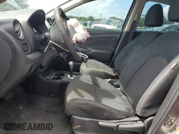 2016 Nissan Versa SV with VIN 3N1CN7AP1GL827640, listed as a Copart auction lot 61102095 with 148,654 mi miles and Salvage title. Bid and sale history available at DreamBid. Image 7.