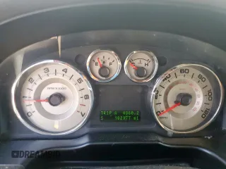 2008 Ford Edge SEL z VIN 2FMDK38C68BB16305, wystawiony jako Copart lot #53861065 z przebiegiem 182 977 mil mil oraz Szkoda całkowita • Salvage title. Historia ofert i sprzedaży dostępna na DreamBid. Obrazek 9.