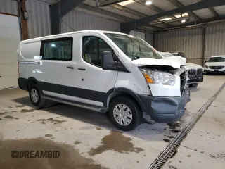 2018 Ford Transit z VIN 1FTYR1YM3JKA92605, wystawiony jako Copart lot #57334985 z przebiegiem 61 538 mil mil oraz Szkoda całkowita • Salvage title. Historia ofert i sprzedaży dostępna na DreamBid. Obrazek 4.