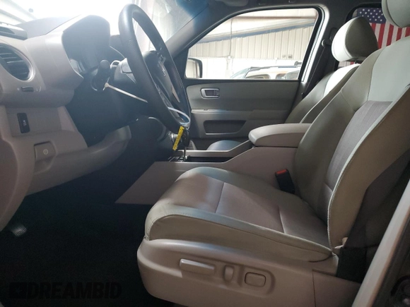 2015 Honda Pilot SE z VIN 5FNYF4H38FB048119, wystawiony jako Copart lot #55395945 z przebiegiem 92 589 mil mil oraz Szkoda całkowita • Salvage title. Historia ofert i sprzedaży dostępna na DreamBid. Obrazek 7.