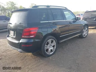2013 Mercedes-Benz GLK-Class GLK 350 with VIN WDCGG8JB9DG152326, listed as a IAAI auction lot 42091824 with 175,017 mi miles. Bid and sale history available at carsss.com. Image 4.