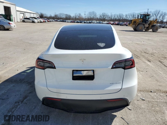 2021 Tesla Model Y Long Range with VIN 5YJYGDEE0MF077789, listed as a Copart auction lot 45838495 with 89,268 mi miles and Salvage Title. Bid and sale history available at DreamBid. Image 6.