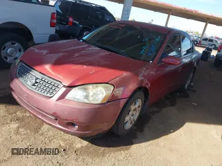 2005 Nissan Altima 2.5 S with VIN 1N4AL11DX5C394623, listed as a IAAI auction lot 41907484 with 197,420 mi miles. Bid and sale history available at carsss.com. Image 2.