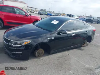 2018 Kia Optima S с VIN 5XXGT4L30JG267884, выставлен на аукционе IAAI как лот 42244678 с пробегом 82 453 миль миль и . История ставок и продаж доступна на DreamBid. Изображение 13.