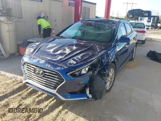 2019 Hyundai Sonata SE with VIN 5NPE24AF2KH780972, listed as a IAAI auction lot 42149730 with 52,527 mi miles and . Bid and sale history available at DreamBid. Image 2.