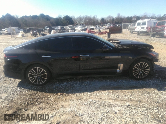 2018 Kia Stinger Premium with VIN KNAE25LA4J6014190, listed as a IAAI auction lot 41163976 with 67,976 mi miles. Bid and sale history available at carsss.com. Image 14.