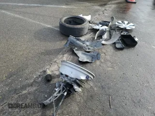 2023 Tesla Model Y Long Range z VIN 7SAYGAEE5PF743079, wystawiony jako Copart lot #45570655 z przebiegiem 46 145 mil mil oraz Szkoda całkowita • Salvage title. Historia ofert i sprzedaży dostępna na DreamBid. Obrazek 15.