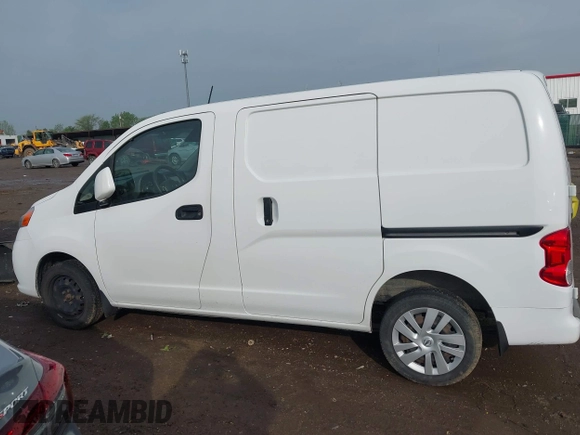 2015 Nissan NV200 SV with VIN 3N6CM0KN0FK705020, listed as a IAAI auction lot 42192651 with 182,668 mi miles and . Bid and sale history available at DreamBid. Image 14.