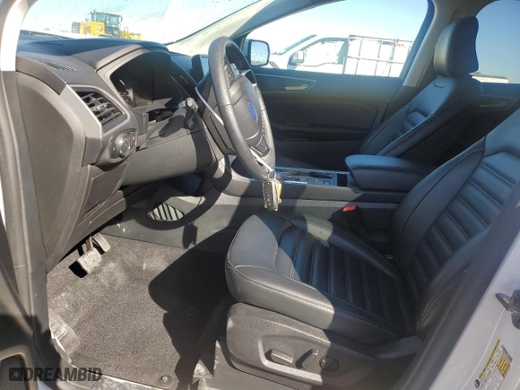 2024 Ford Edge SEL with VIN 2FMPK4J90RBA97401, listed as a Copart auction lot 84497024 with 10,610 mi miles and Clean Title. Bid and sale history available at carsss.com. Image 7.