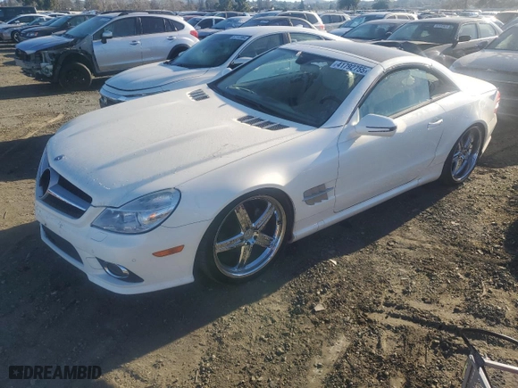 2011 Mercedes-Benz SL-Class SL 550 with VIN WDBSK7BA8BF163186, listed as a Copart auction lot 41792755 with 171,957 mi miles and Clean Title. Bid and sale history available at carsss.com. Image 1.