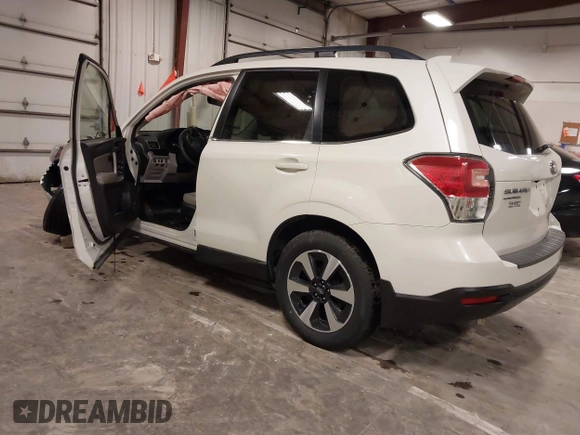 2017 Subaru Forester Limited with VIN JF2SJARCXHH511108, listed as a IAAI auction lot 41827539 with 162,812 mi miles. Bid and sale history available at carsss.com. Image 3.