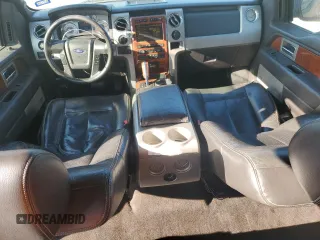 2010 Ford F-150 XL z VIN 1FTFW1EV3AFA25850, wystawiony jako Copart lot #55564575 z przebiegiem 197 709 mil mil oraz Szkoda całkowita • Salvage title. Historia ofert i sprzedaży dostępna na DreamBid. Obrazek 8.