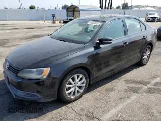 2012 Volkswagen Jetta SE z VIN 3VWDP7AJ6CM423192, wystawiony jako Copart lot #59923025 z przebiegiem 182 134 mil mil oraz Czysty tytuł • Clean title. Historia ofert i sprzedaży dostępna na DreamBid. Obrazek 1.