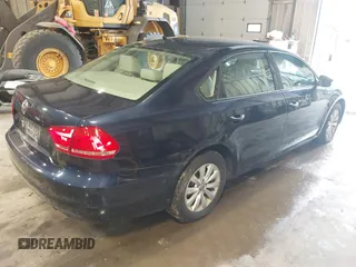 2014 Volkswagen Passat S with VIN 1VWAP7A34EC010664, listed as a IAAI auction lot 42471970 with 121,204 mi miles and . Bid and sale history available at DreamBid. Image 4.