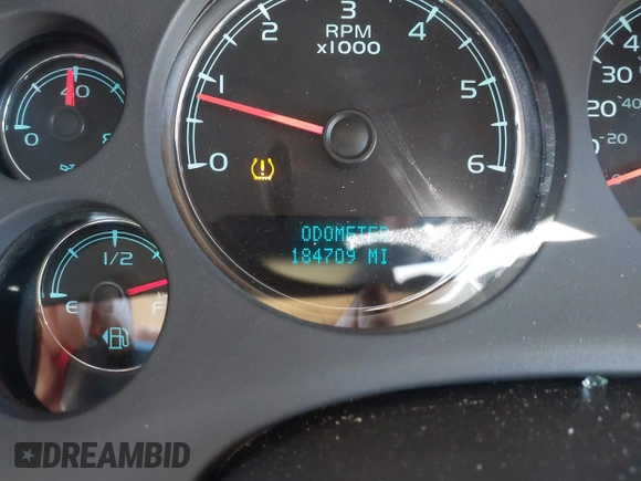 2008 Chevrolet Suburban 3LT with VIN 3GNFC16088G207846, listed as a IAAI auction lot 41483605 with 184,709 mi miles and . Bid and sale history available at DreamBid. Image 7.