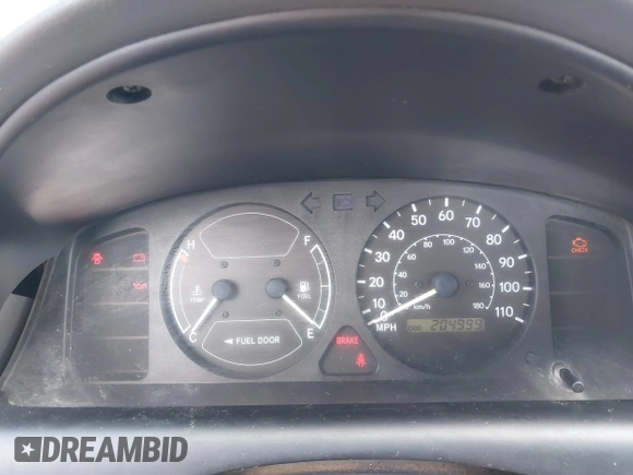 2002 Toyota Corolla CE with VIN 1NXBR12E12Z639542, listed as a IAAI auction lot 41535788 with 204,999 mi miles and . Bid and sale history available at DreamBid. Image 7.
