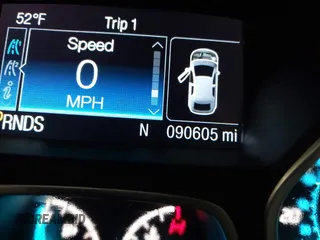 2016 Ford Escape SE с VIN 1FMCU9GX6GUC24672, выставлен на аукционе IAAI как лот 41210691 с пробегом 90 605 миль миль и . История ставок и продаж доступна на DreamBid. Изображение 7.