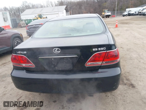 2005 Lexus ES 330 with VIN JTHBA30G555104867, listed as a IAAI auction lot 41508534 with 178,416 mi miles. Bid and sale history available at carsss.com. Image 16.
