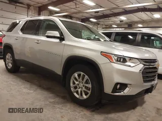 2020 Chevrolet Traverse LT Leather with VIN 1GNEVHKW6LJ273022, listed as a IAAI auction lot 41384946 with 87,535 mi miles. Bid and sale history available at carsss.com. Image 1.