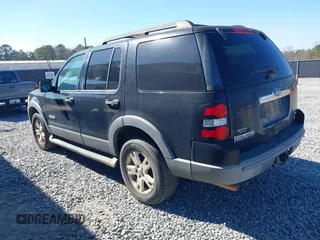 2006 Ford Explorer XLT with VIN 1FMEU73886UB29427, listed as a IAAI auction lot 41498336 with 240,388 mi miles. Bid and sale history available at carsss.com. Image 3.