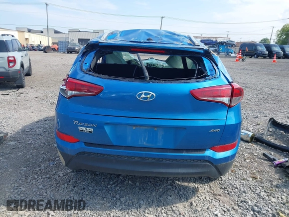 2017 Hyundai Tucson SE with VIN KM8J3CA40HU497758, listed as a IAAI auction lot 40387586 with 118,800 mi miles. Bid and sale history available at carsss.com. Image 17.