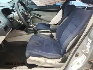 2006 Honda Civic z VIN JHMFA36246S007899, wystawiony jako Copart lot #58080595 z przebiegiem 222 699 mil mil oraz Szkoda całkowita • Salvage title. Historia ofert i sprzedaży dostępna na DreamBid. Obrazek 7.