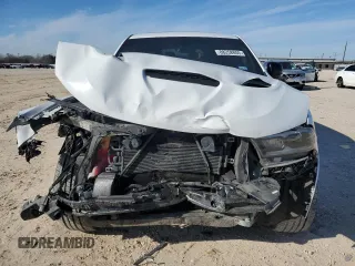 2022 Dodge Durango R/T with VIN 1C4SDHCT8NC209204, listed as a Copart auction lot 88258805 with 83,502 mi miles and Salvage title. Bid and sale history available at DreamBid. Image 5.