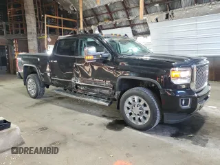 2015 GMC Sierra 2500HD Denali z VIN 1GT120EG1FF668772, wystawiony jako Copart lot #80815254 z przebiegiem 113 260 mil mil oraz Szkoda całkowita • Salvage title. Historia ofert i sprzedaży dostępna na DreamBid. Obrazek 4.