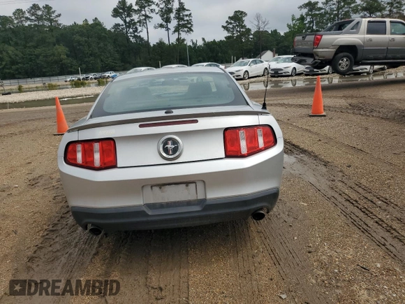 2012 Ford Mustang Premium with VIN 1ZVBP8AM5C5210831, listed as a Copart auction lot 58858065 with 196,564 mi miles and Salvage title. Bid and sale history available at DreamBid. Image 6.