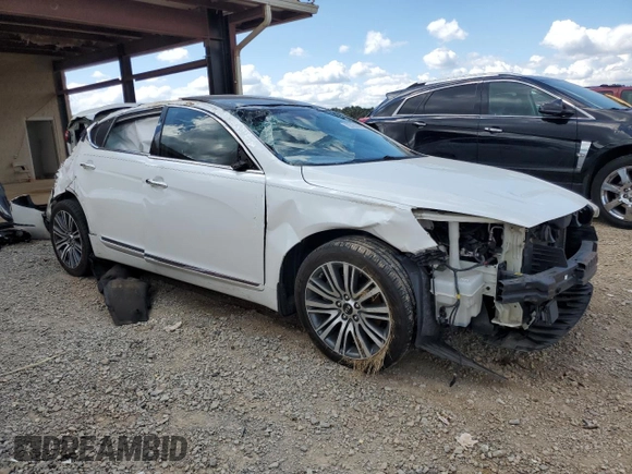 2016 Kia Cadenza Premium with VIN KNALN4D76G5208827, listed as a Copart auction lot 70518144 with 94,221 mi miles and Salvage Title. Bid and sale history available at carsss.com. Image 4.
