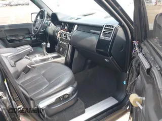 2012 Land Rover Range Rover HSE z VIN SALME1D40CA376517, wystawiony jako IAAI lot #42248985 z przebiegiem 101 005 mil mil oraz . Historia ofert i sprzedaży dostępna na DreamBid. Obrazek 5.