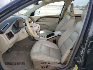2010 Volvo V70 with VIN YV1982BWXA1128216, listed as a Copart auction lot 49072255 with Not Provided miles and Salvage Title. Bid and sale history available at DreamBid. Image 7.